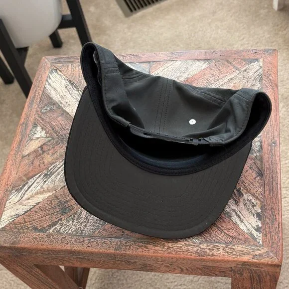 Bongo Tampa Bay Lightning Hockey Ball Cap and XL T-Shirt - Picture 9 of 10